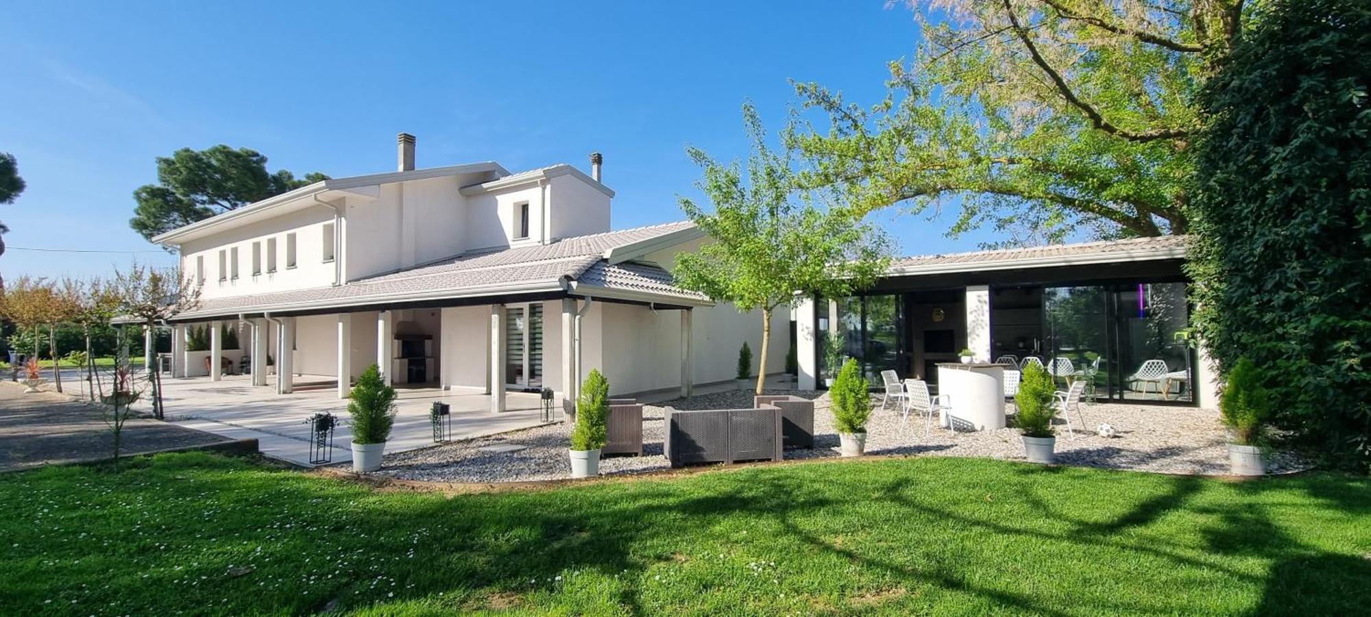 Apartmán Casakadd002Luxuryheated Pool Garden Patio Barbeque Cive Exteriér fotografie