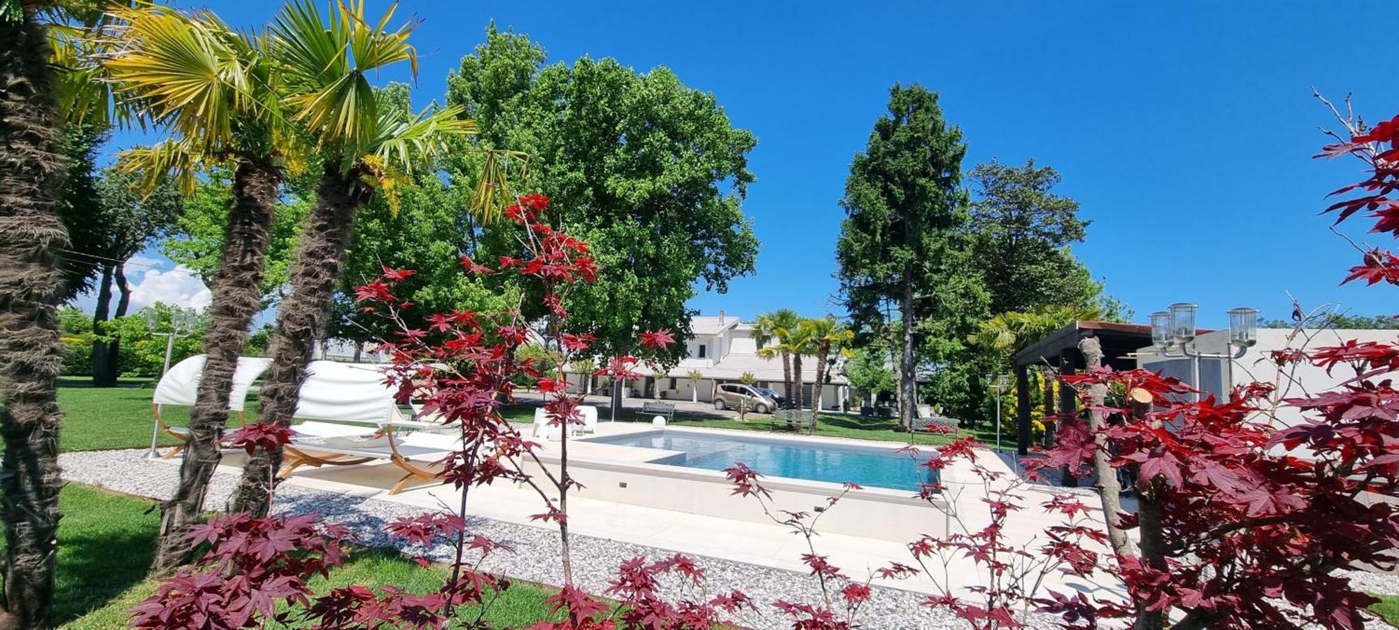 Apartmán Casakadd002Luxuryheated Pool Garden Patio Barbeque Cive Exteriér fotografie
